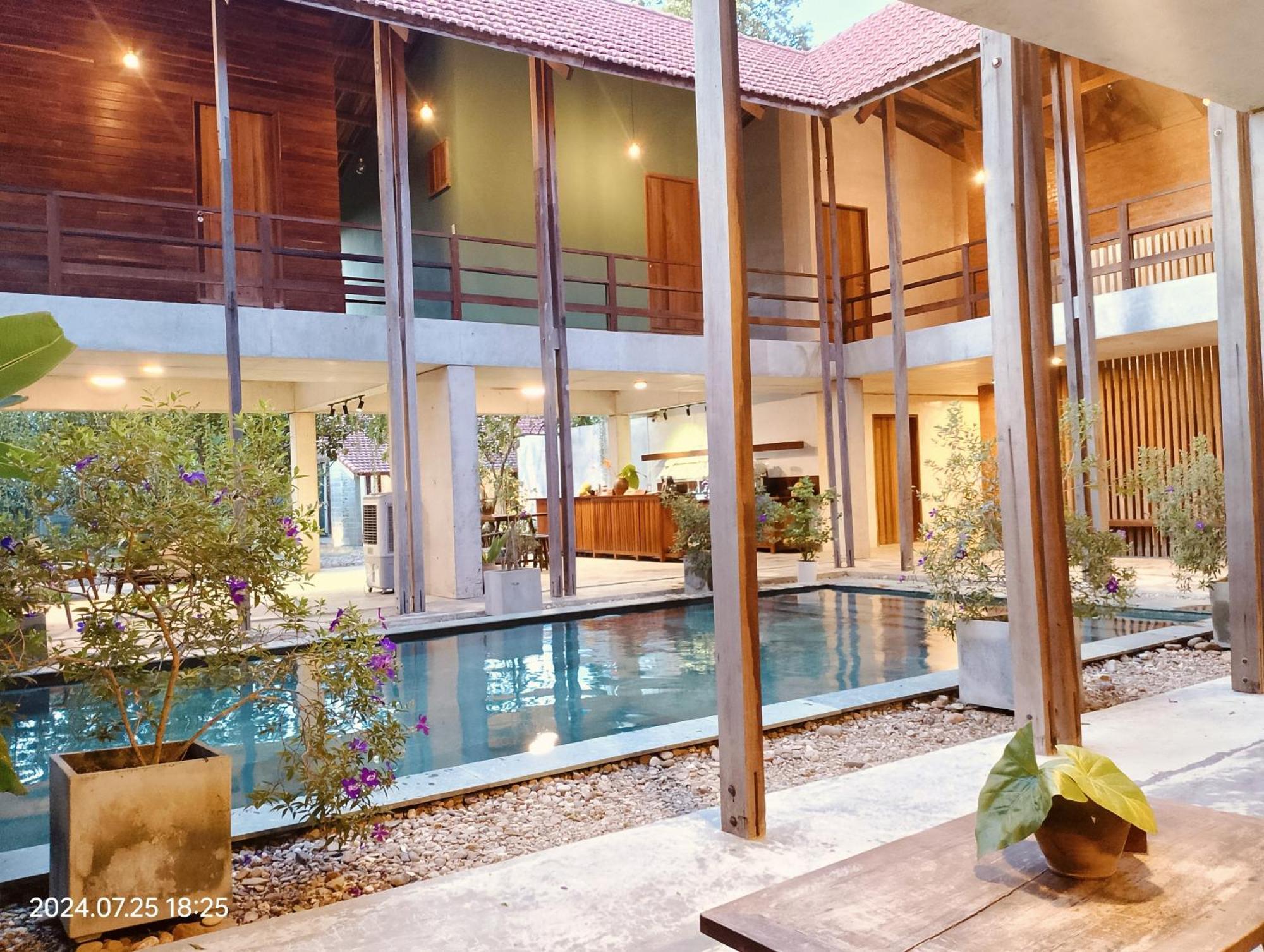 Hachi Homestay & Spa Hué Eksteriør billede