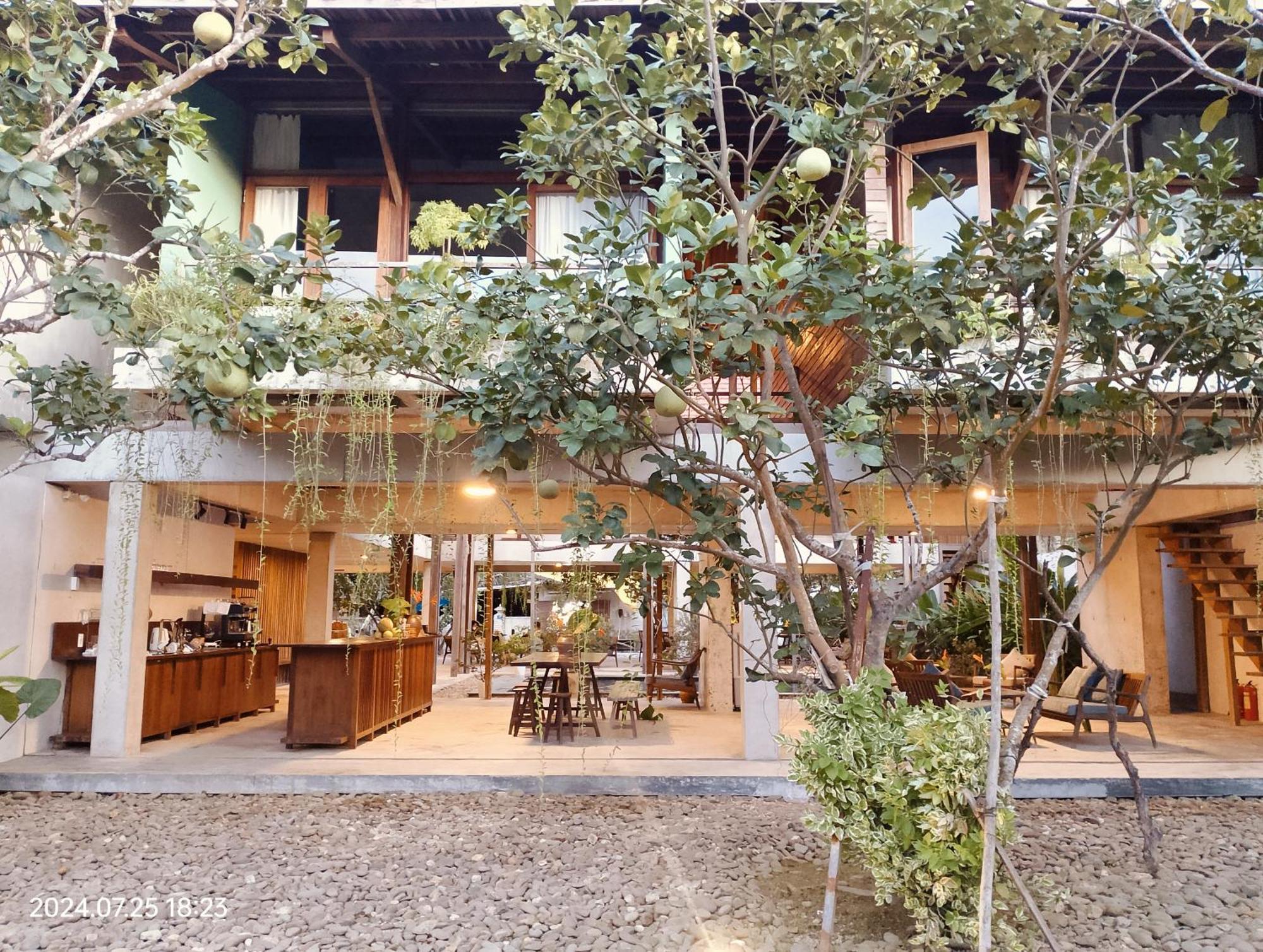 Hachi Homestay & Spa Hué Eksteriør billede