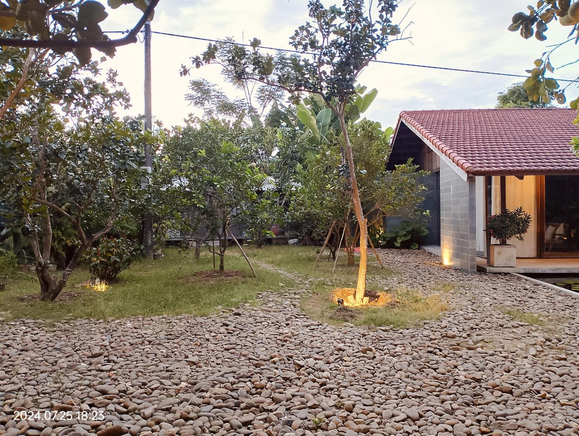 Hachi Homestay & Spa Hué Eksteriør billede